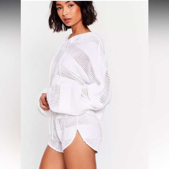 NWOT Nasty Gal Crochet Hoodie And Shorts Loungewear Set size small - Picture 3 of 6